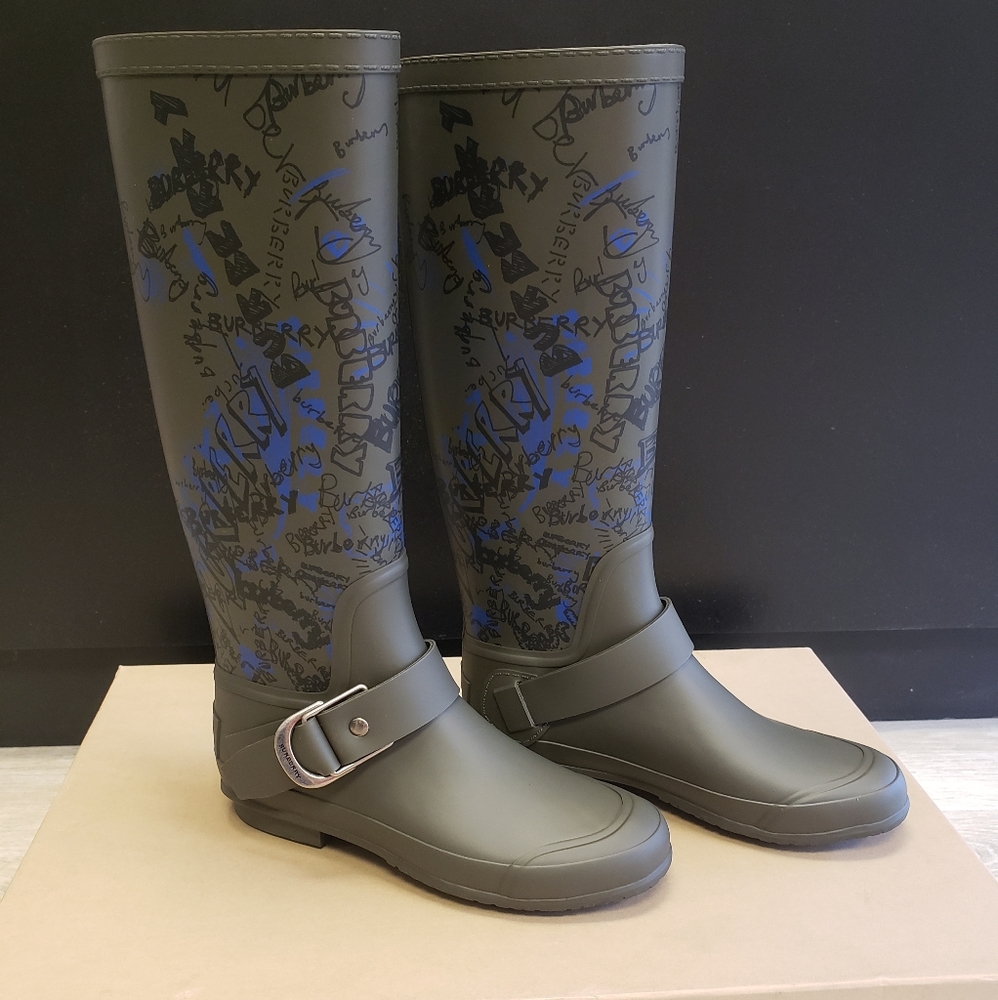 Rain boots